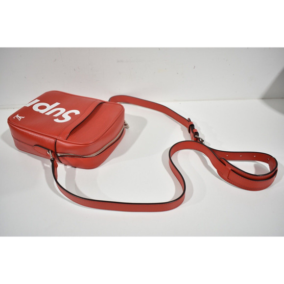 Louis Vuitton Danube PM Supreme Red White Epi Leather Shoulder Crossbody Bag - Picture 4 of 11